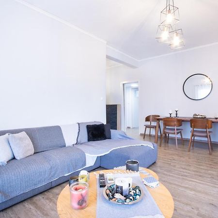Apartment With Parking Near Medical Center 雅典 外观 照片